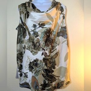 Adrianna Papell White and Green Sleeveless Tank Top